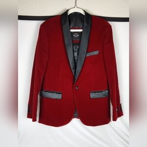 Tazzio Red Velvet Satin Shawl Collar Men's Slim Fit  Lined Jacket Size Large.